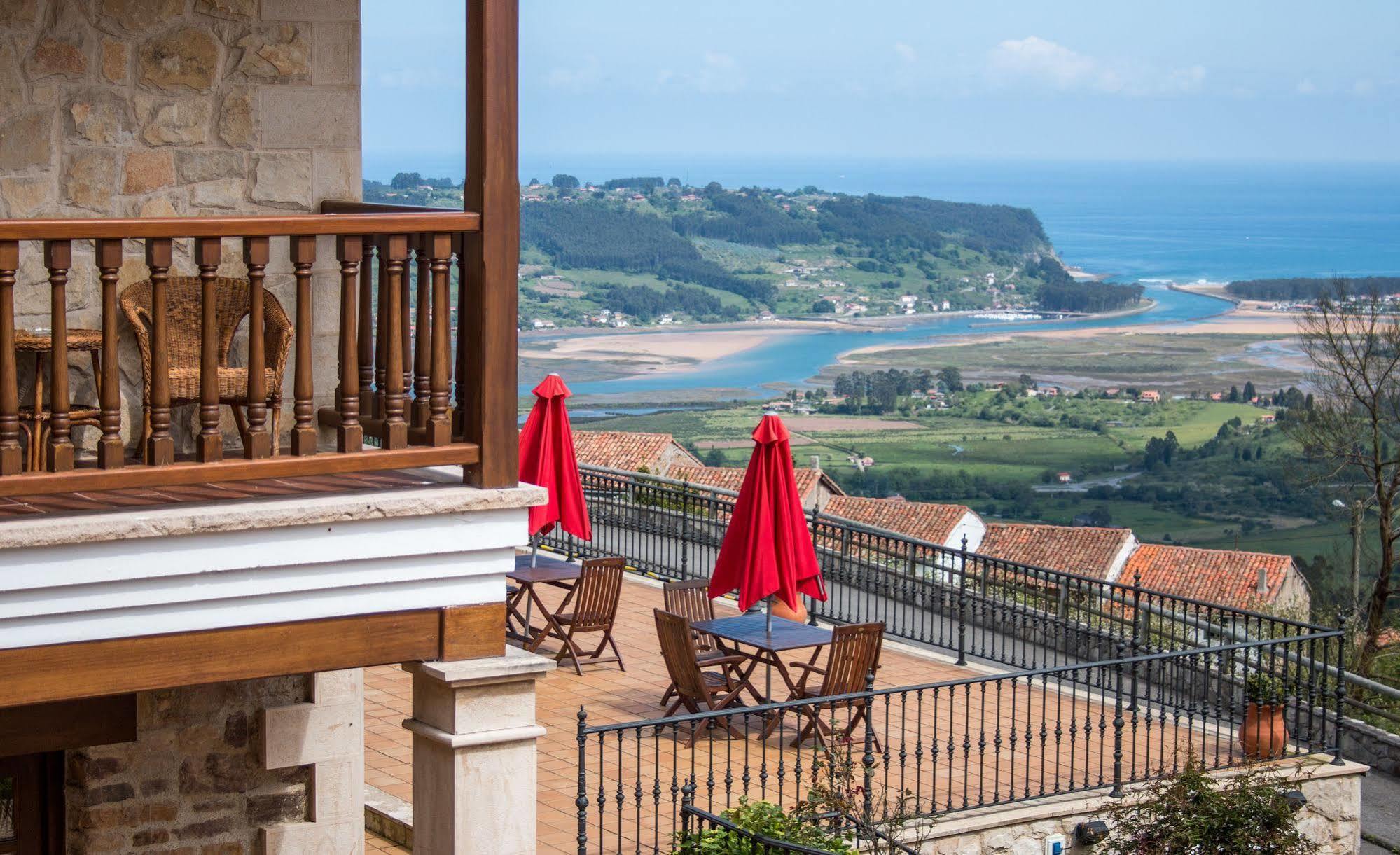 Hotel Mirador De Moriyon Miravalles Екстериор снимка